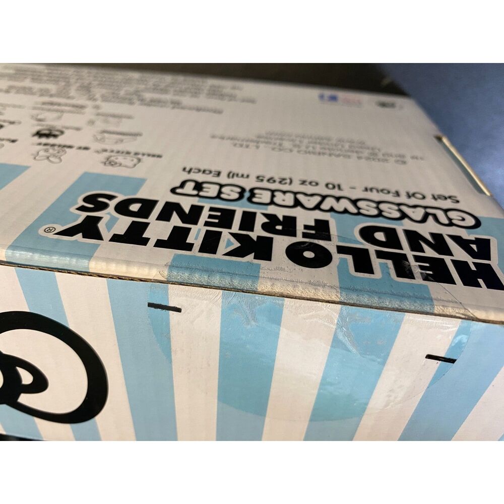 Hello Kitty and Friends 4 pc Glassware Set 10 oz Glasses New Unopened - Picture 3 of 4